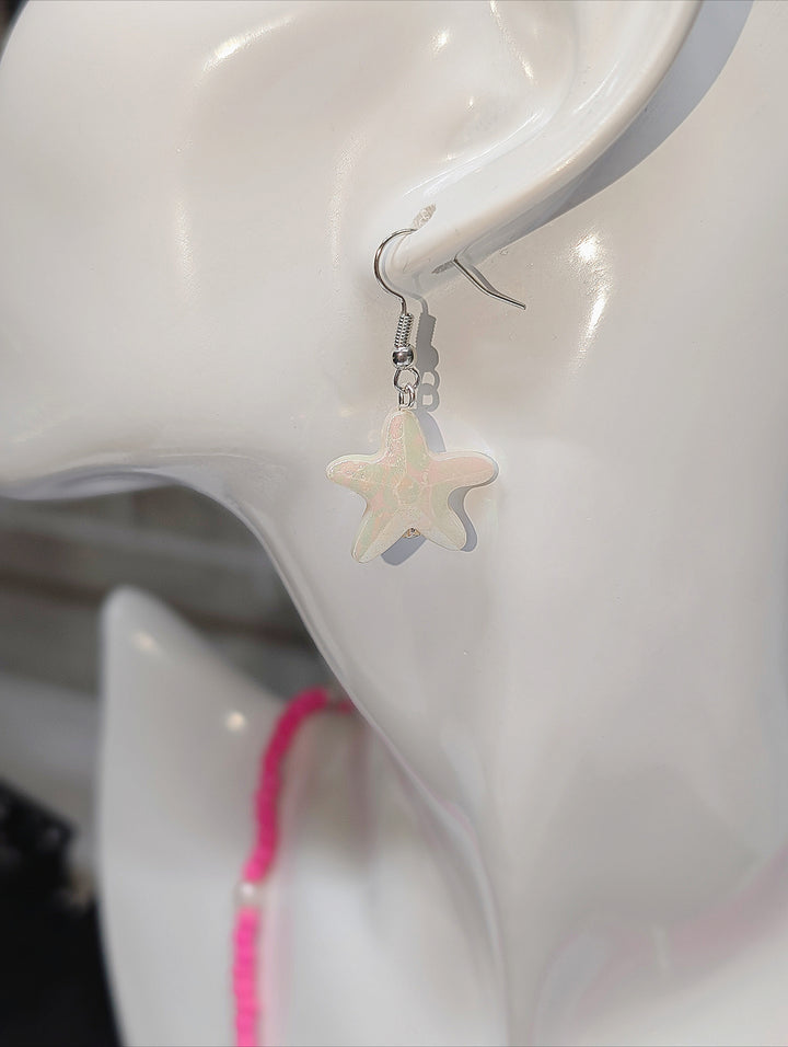 Cream Shine Starfish Earrings