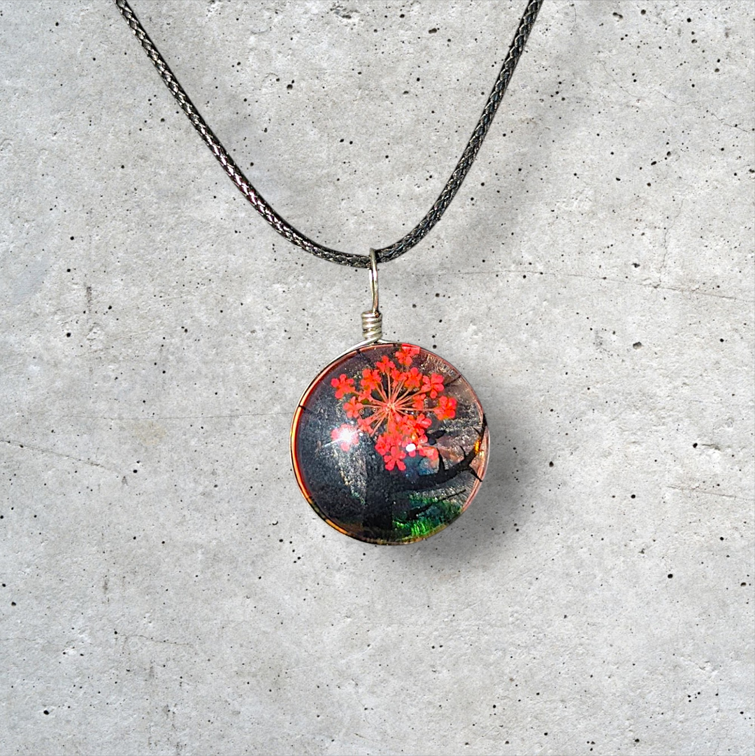 Red Circle Resin (0.8inch/20mm) Necklace