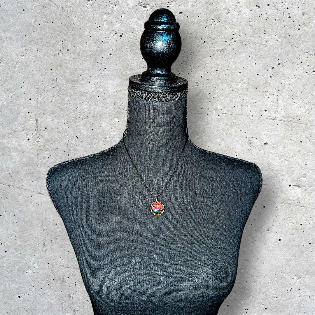 Red Circle Resin (0.8inch/20mm) Necklace