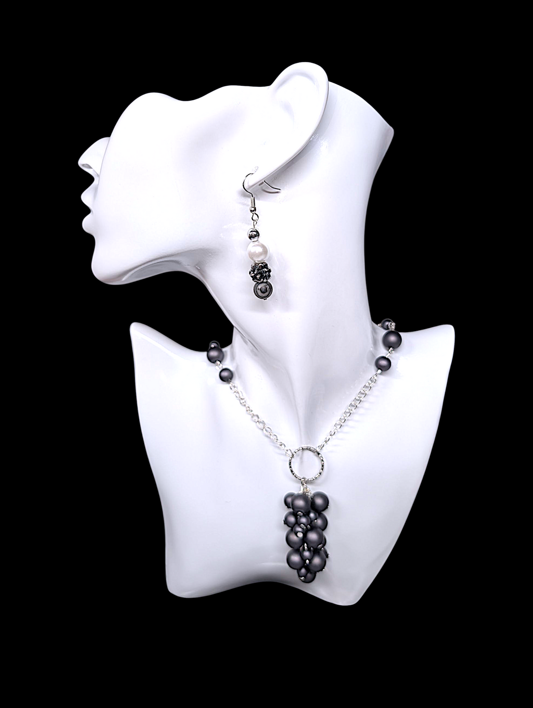 Frau Earrings