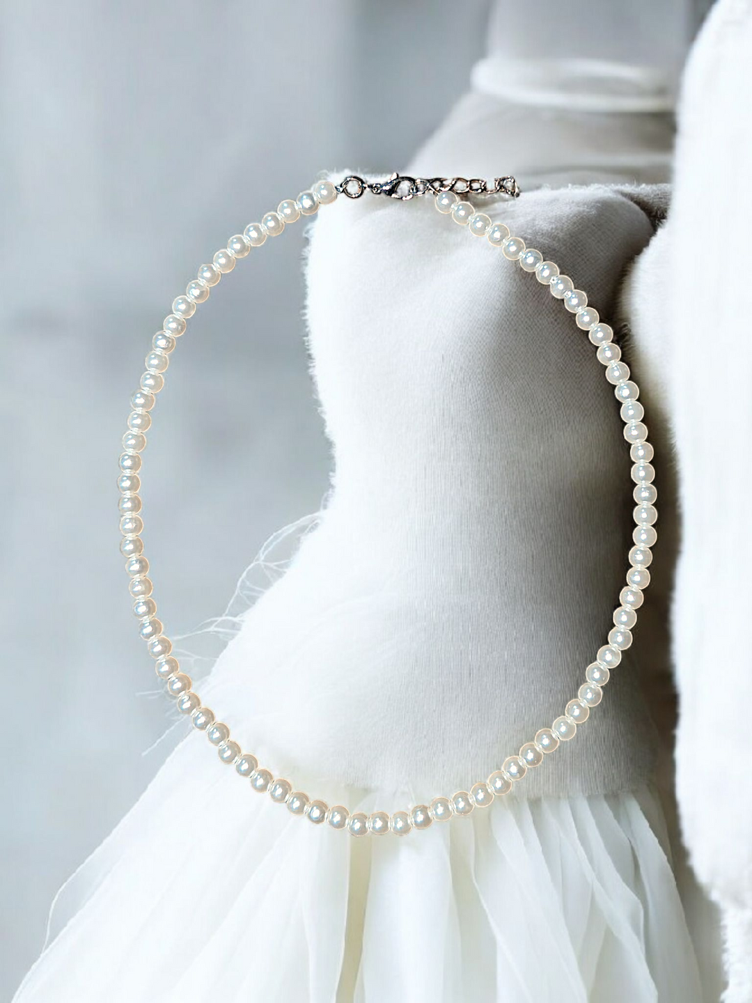 Classic Pearl Necklace