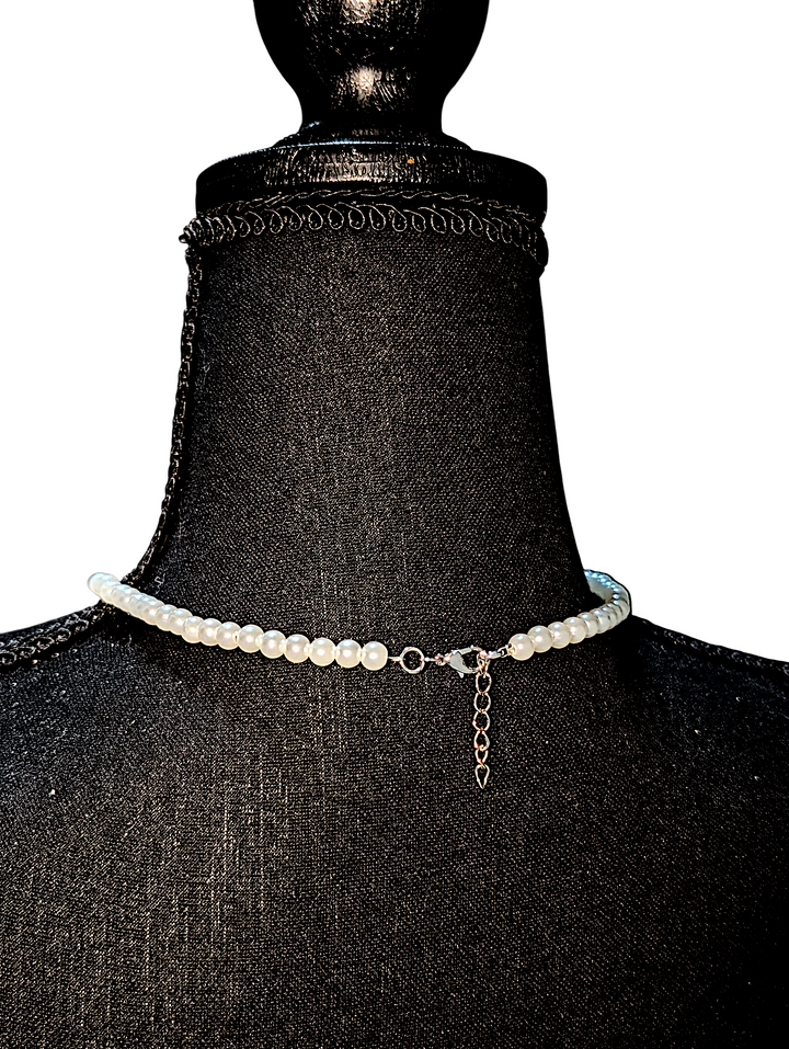 Classic Pearl Necklace