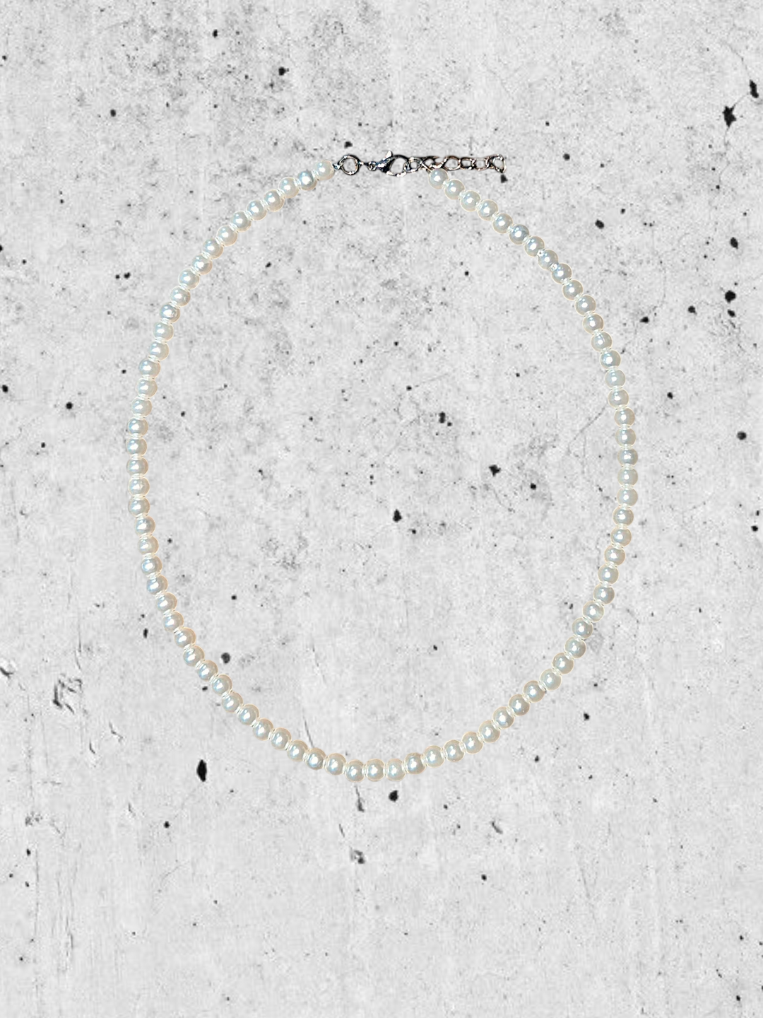 Classic Pearl Necklace