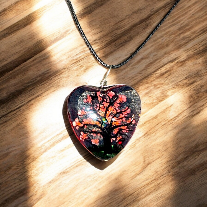 Clear Heart Resin (1inch/25mm) Necklace with Floral Design Inside
