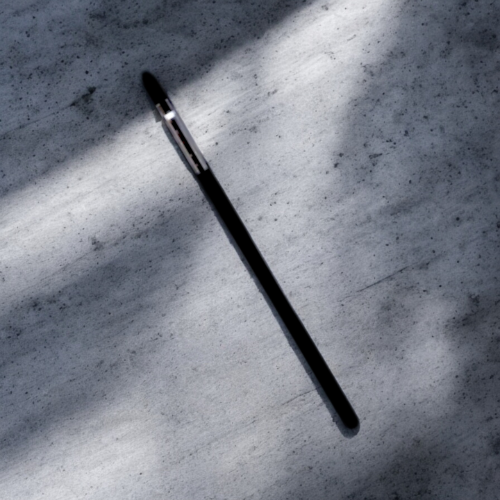 Brush - J513 Oval Lip