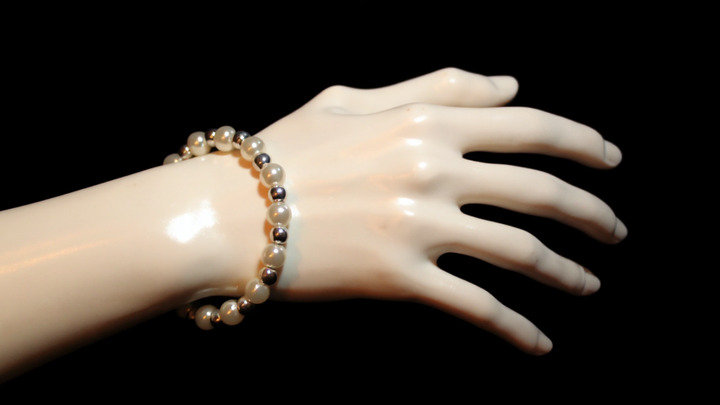 Noble Bracelet