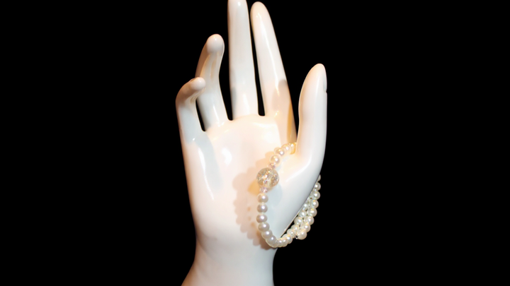Subtle Gloss Bracelet