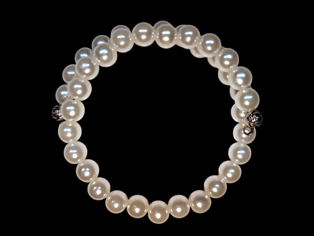 Classic Pearl Bracelet