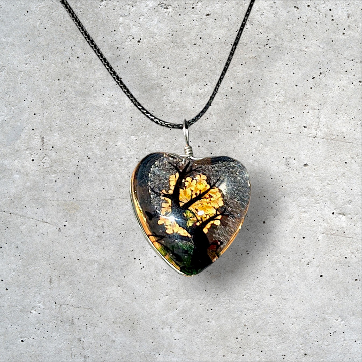 Orange Heart Resin (1inch/25mm) Necklace