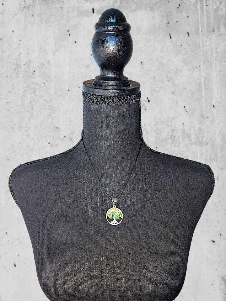 Light Green Circle Tree Necklace