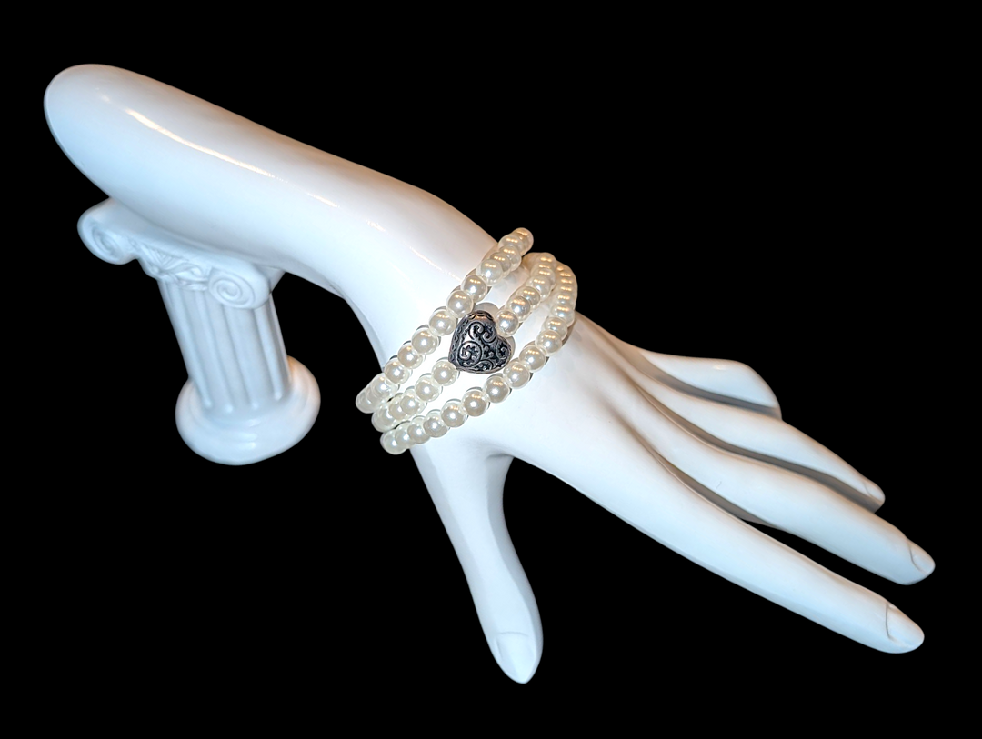 Mingle Pearl Heart (3 String) Bracelet