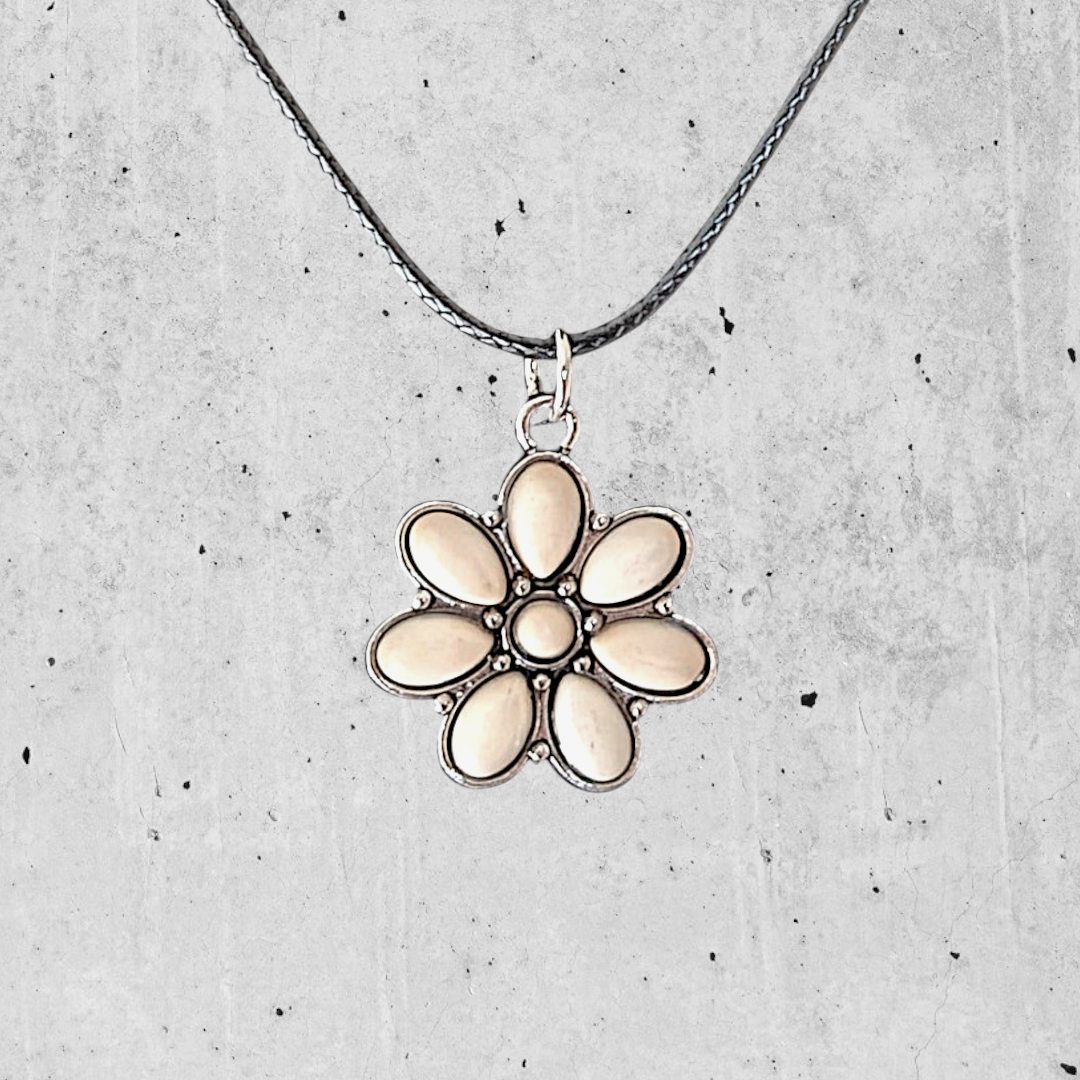 Morning Flower Necklace
