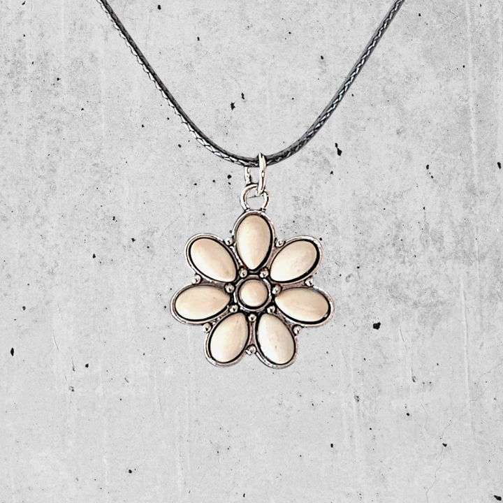 Morning Flower Necklace