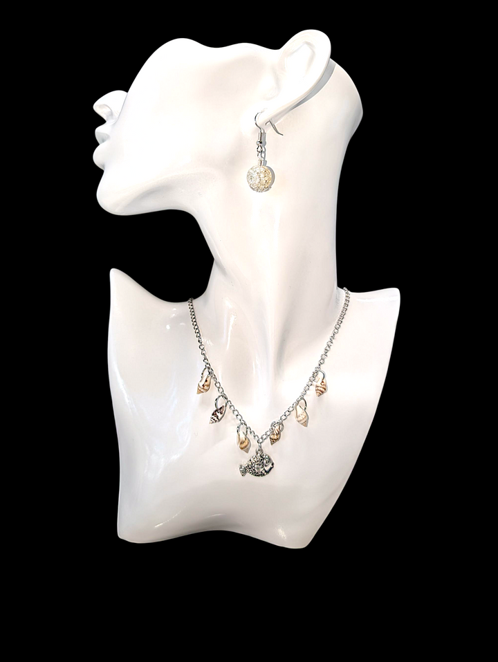 Ocean Wonder Shell Necklace
