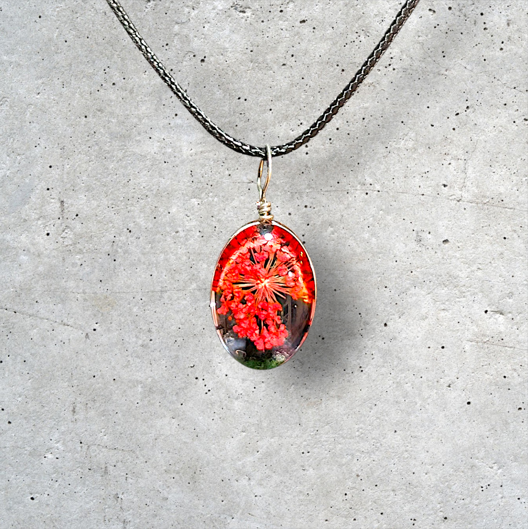 Red Oval Resin (0.5inch/13mm) Necklace