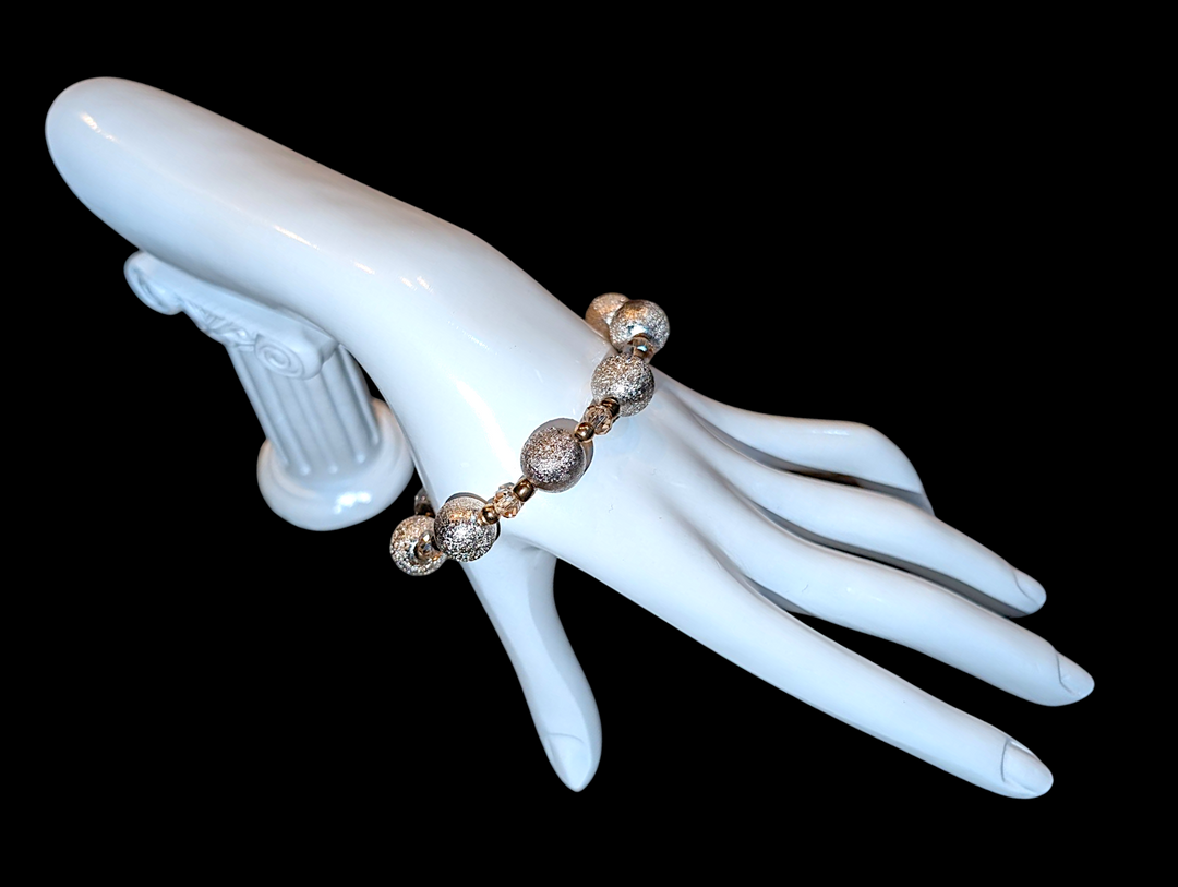 Queen Metallic Gold Bracelet