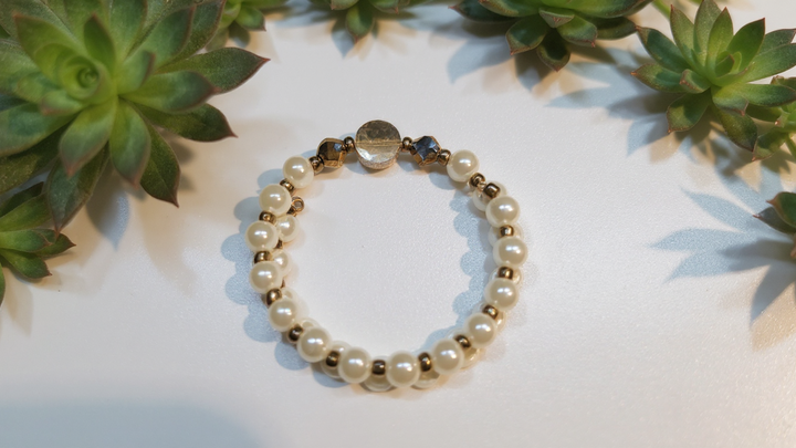 Sepia Pearl Bracelet