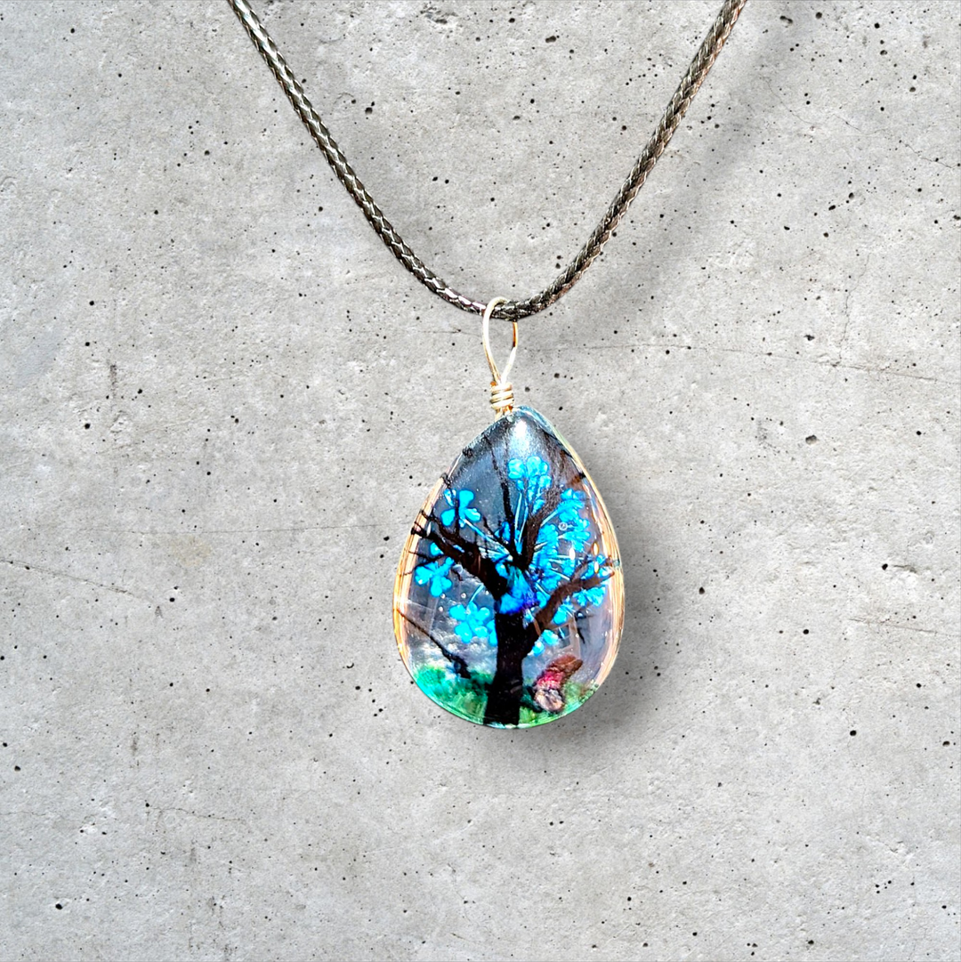 Blue Tear Drop Resin (0.7inch/18mm) Necklace