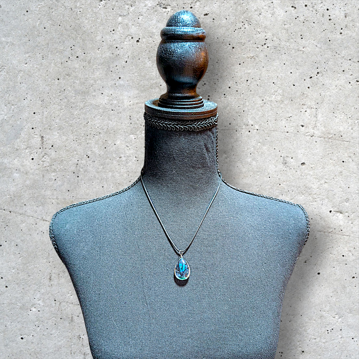 Clear Tear Drop Resin (0.7inch/18mm) Necklace with Floral Design Inside