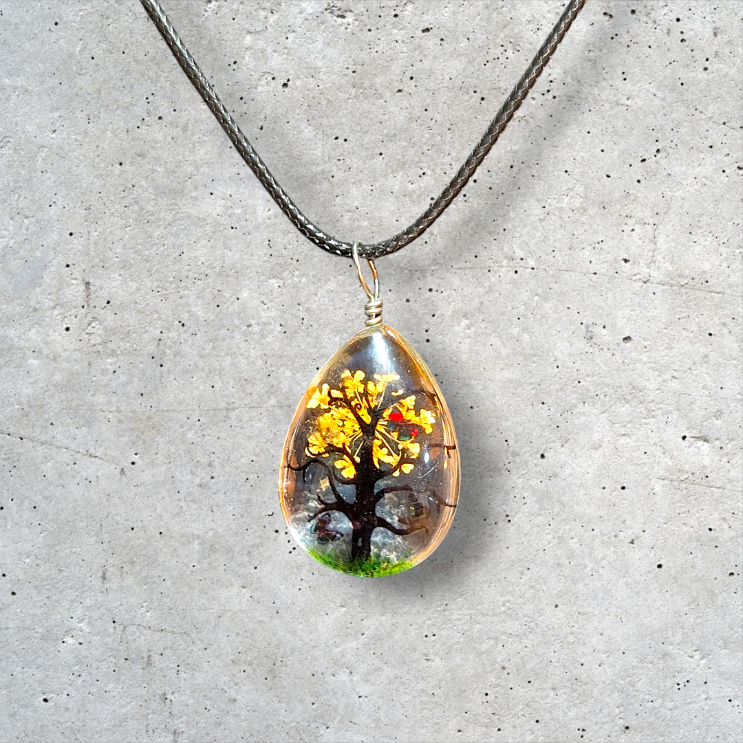 Light Orange Tear Drop Resin (0.7inch/18mm) Necklace