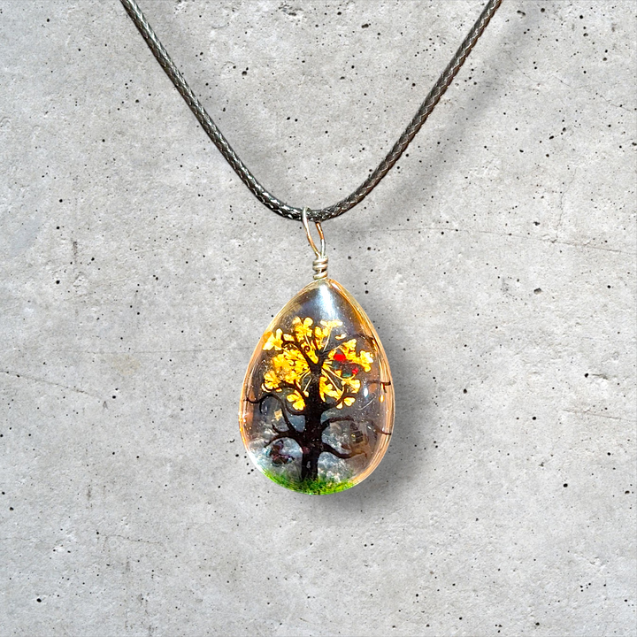 Light Orange Tear Drop Resin (0.7inch/18mm) Necklace